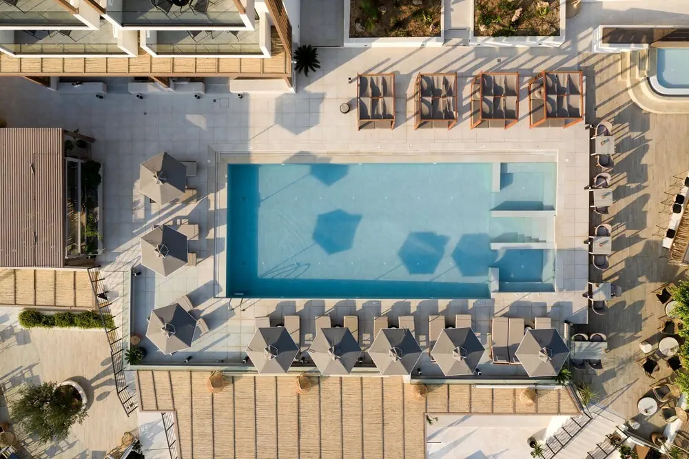 HOTEL: Irida Mindful Living
