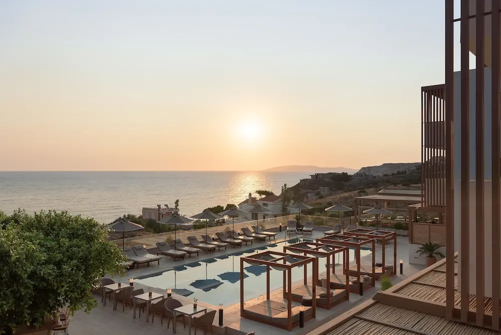 HOTEL: Irida Mindful Living