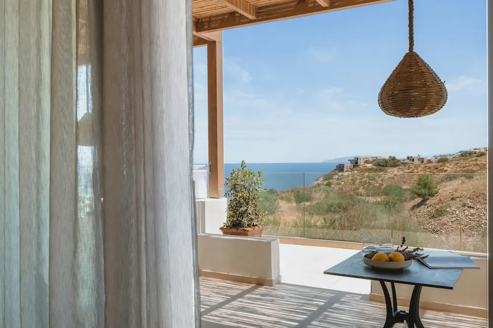 HOTEL: Irida Mindful Living