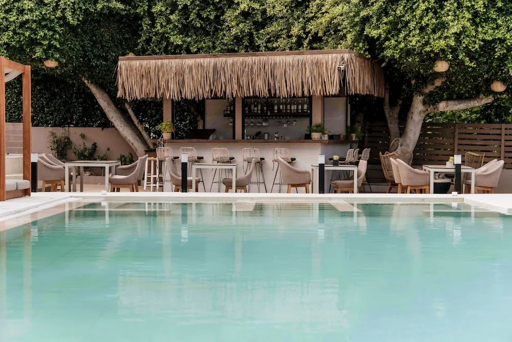 HOTEL: Irida Mindful Living