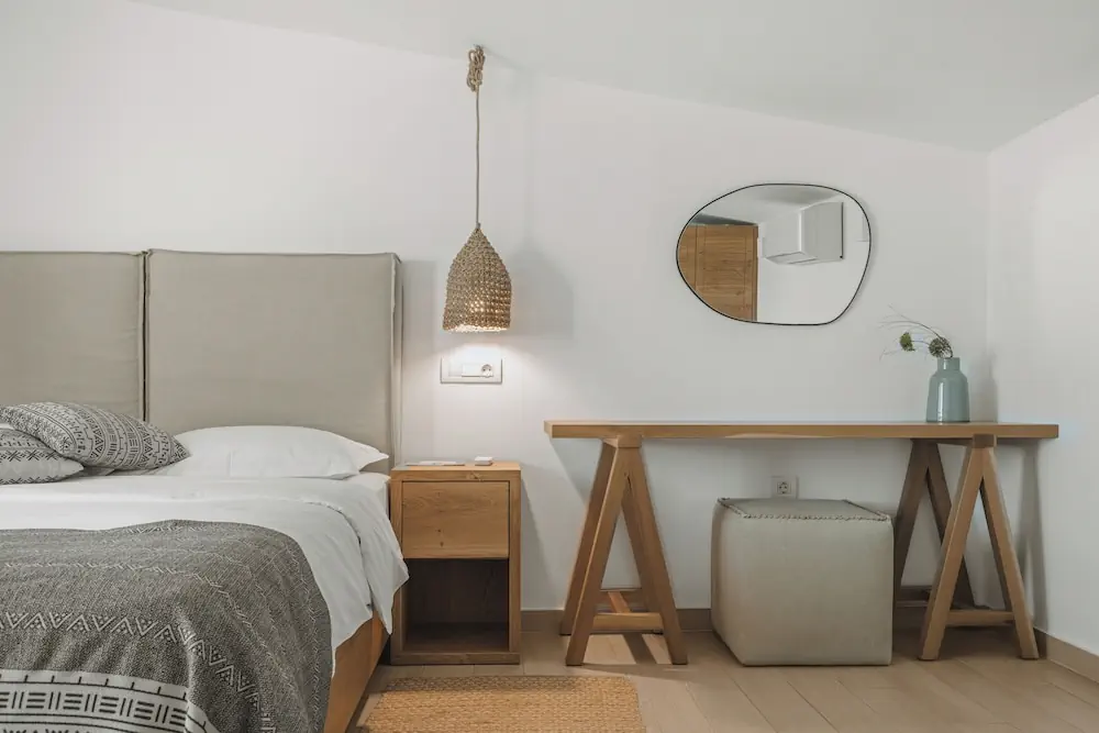 HOTEL: Irida Mindful Living