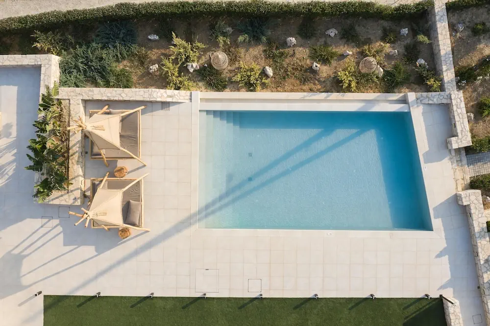 HOTEL: Irida Mindful Living