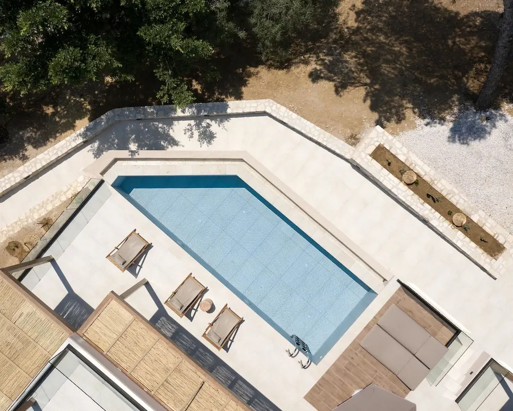 HOTEL: Irida Mindful Living