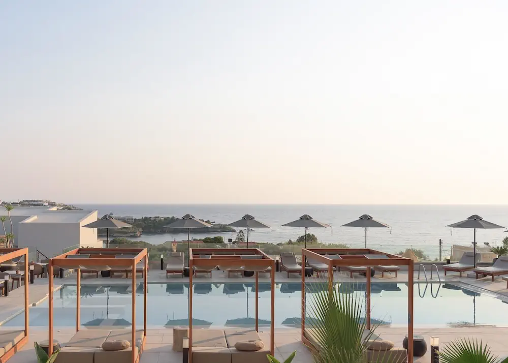 HOTEL: Irida Mindful Living