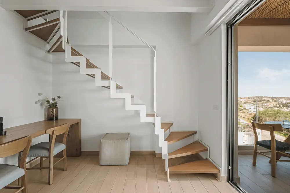 HOTEL: Irida Mindful Living