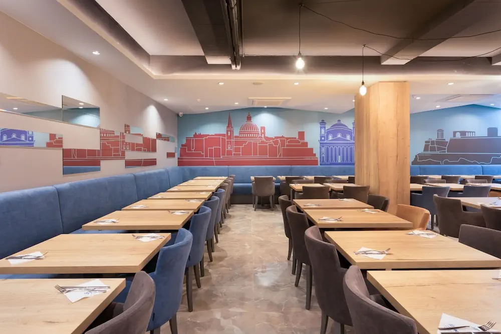 HOTEL: Azur Hotel by ST Hotels