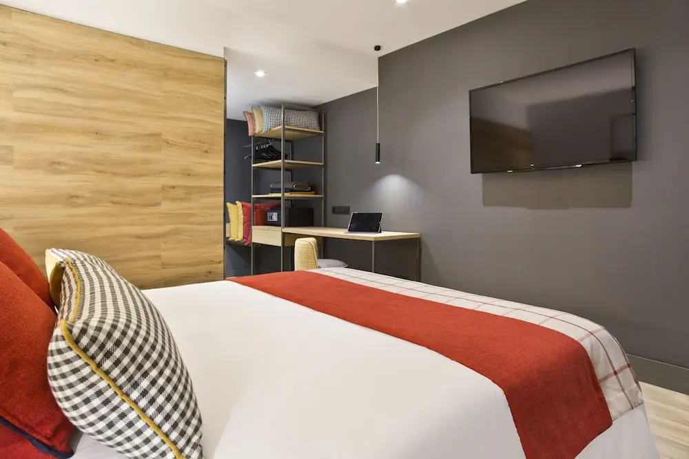 HOTEL: Hotel Acta Voraport