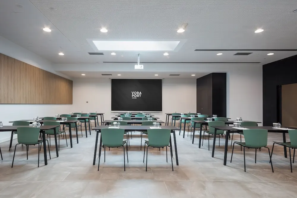 HOTEL: Hotel Acta Voraport