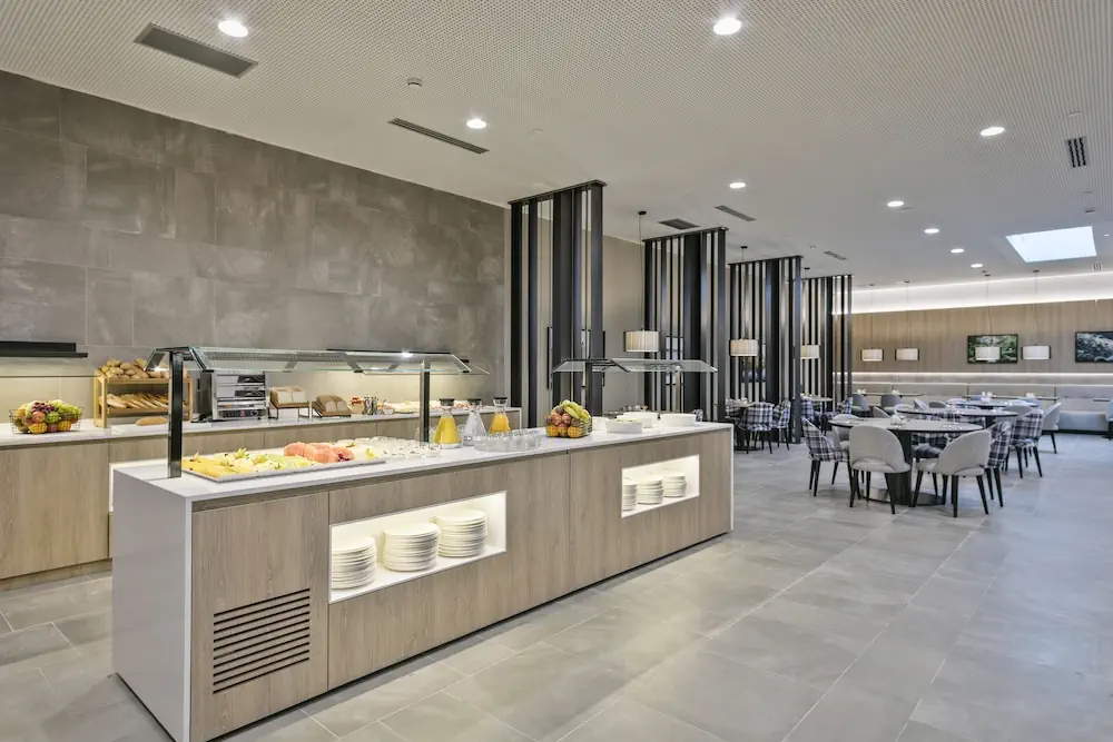 HOTEL: Hotel Acta Voraport