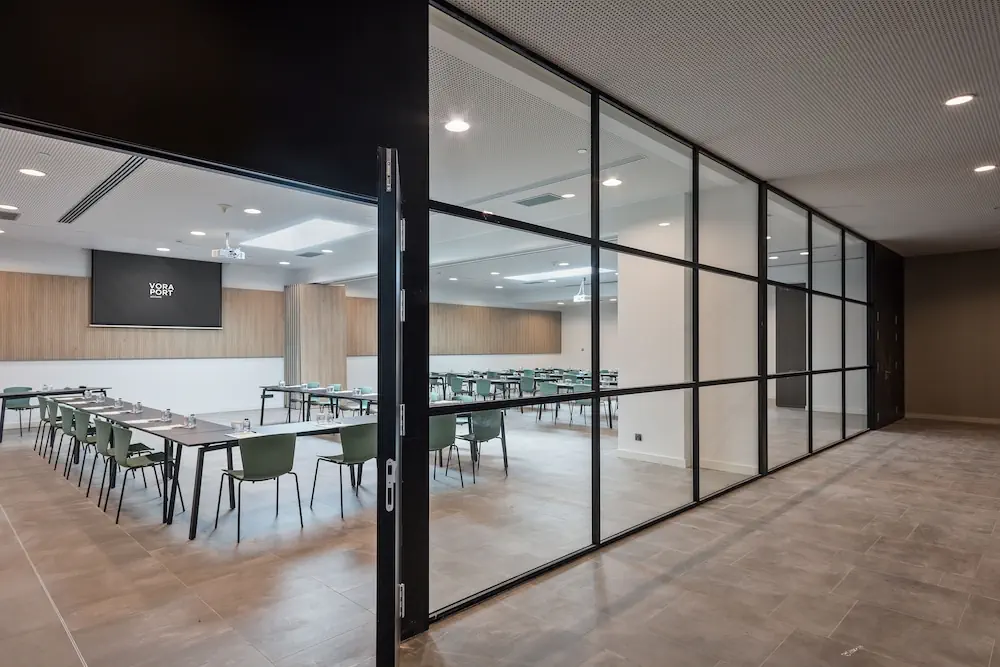 HOTEL: Hotel Acta Voraport