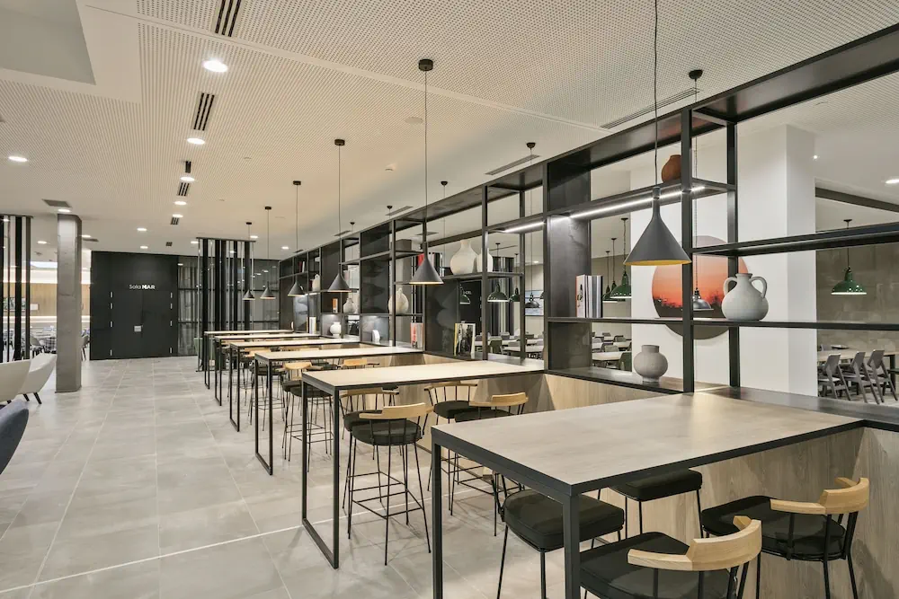 HOTEL: Hotel Acta Voraport