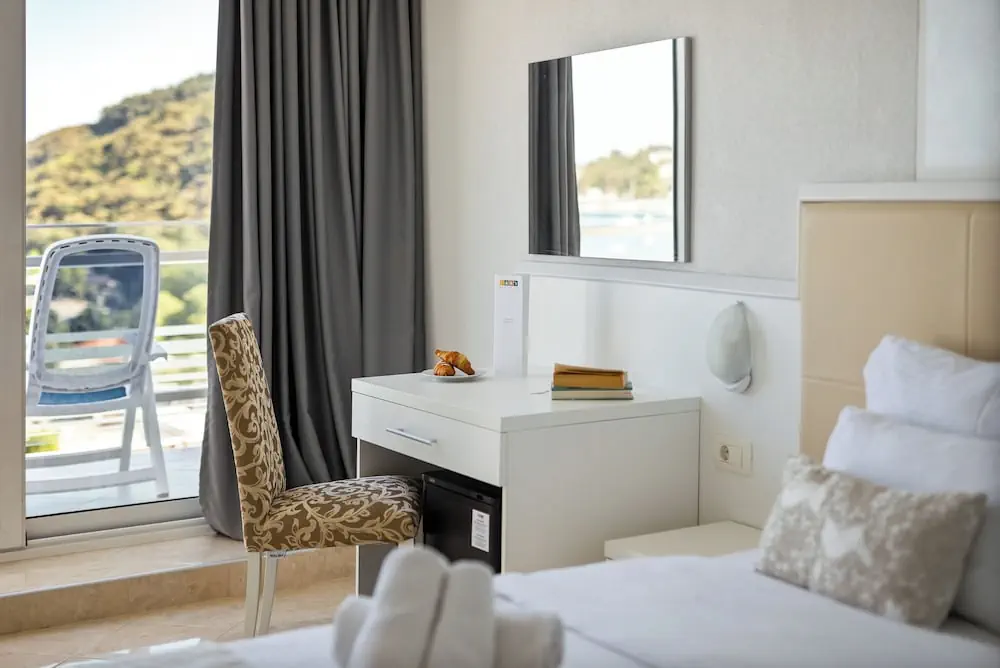 HOTEL: MASLINICA Mimosa Lido Palace Hotel