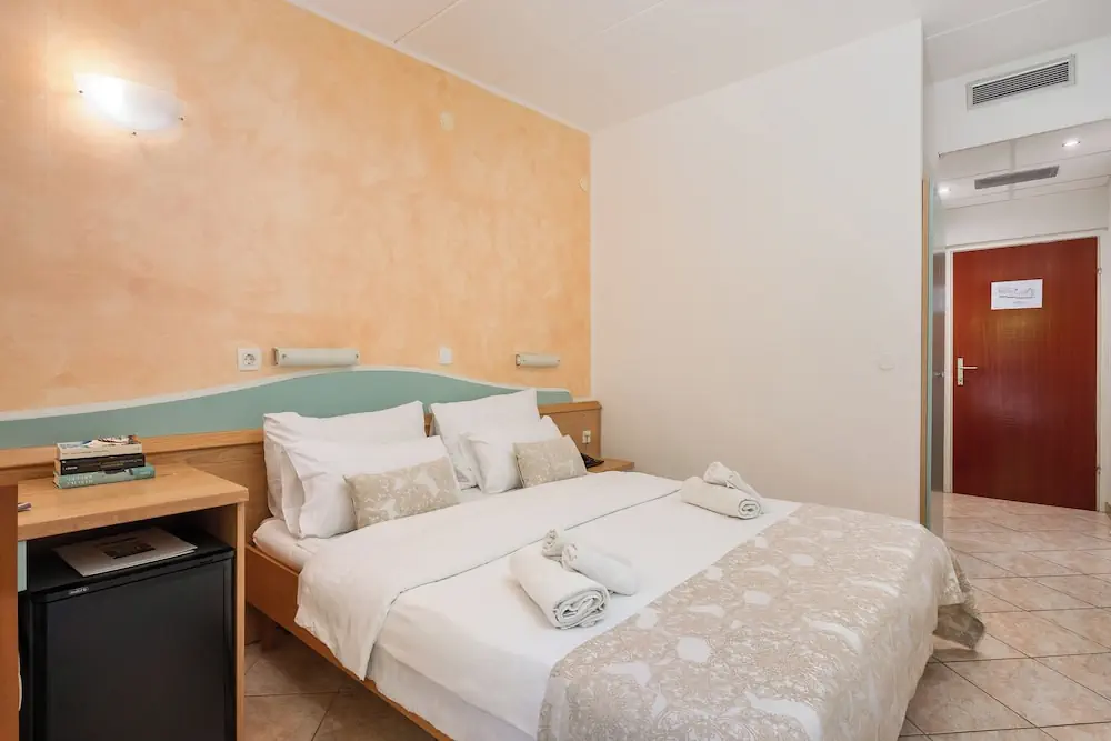 HOTEL: MASLINICA Mimosa Lido Palace Hotel