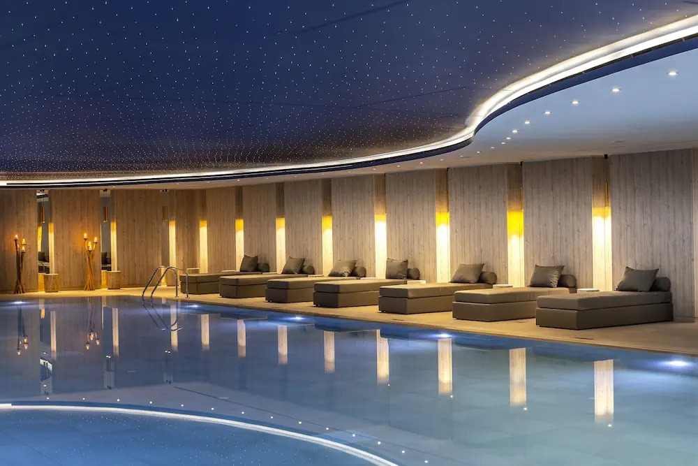 HOTEL: Chrysomare Beach Hotel and Resort