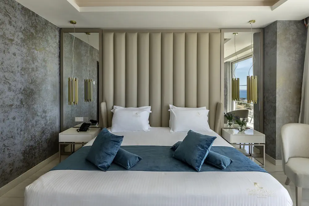 HOTEL: Chrysomare Beach Hotel and Resort