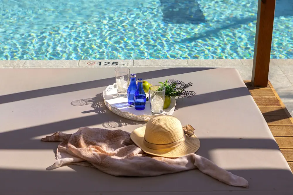 HOTEL: Chrysomare Beach Hotel and Resort