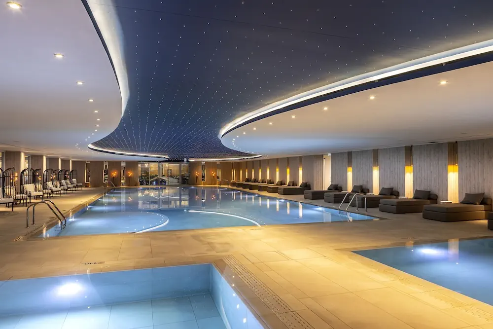 HOTEL: Chrysomare Beach Hotel and Resort
