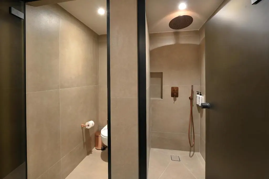 HOTEL: Nelia Sea Breeze