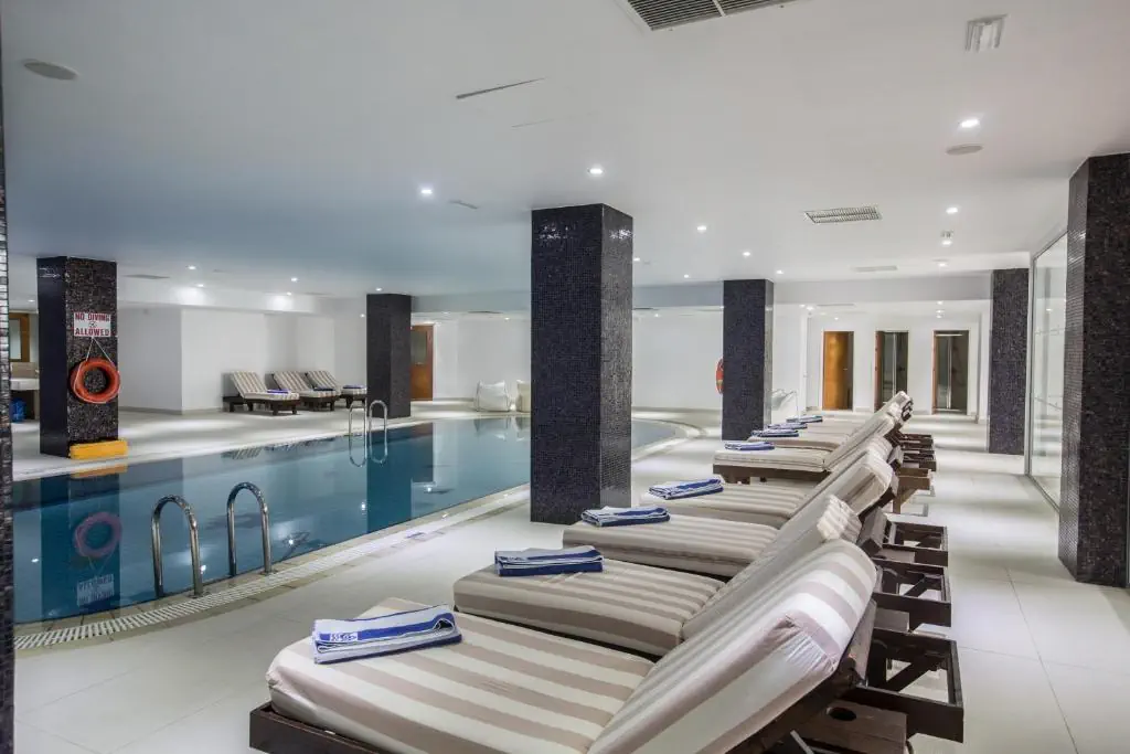 HOTEL: Nelia Sea Breeze