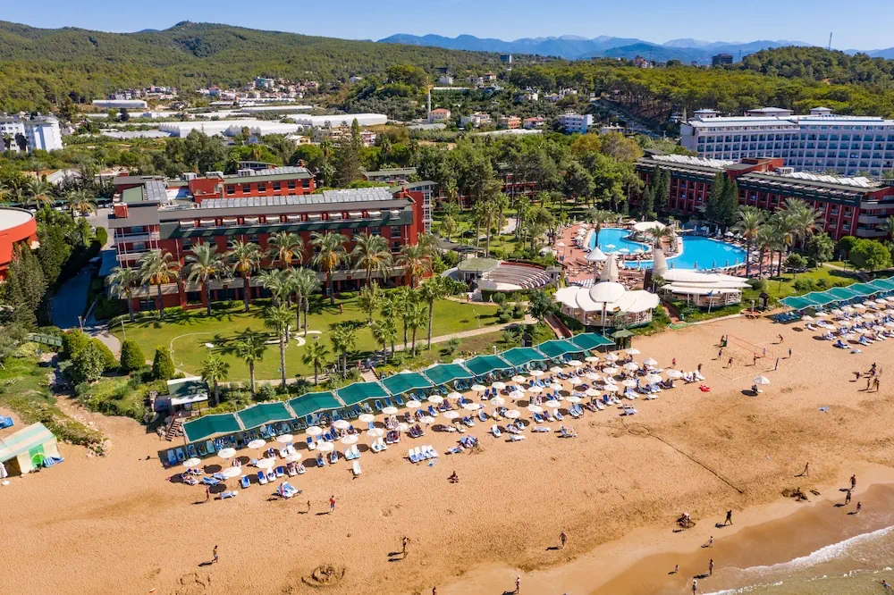 HOTEL: AQI Pegasos Club