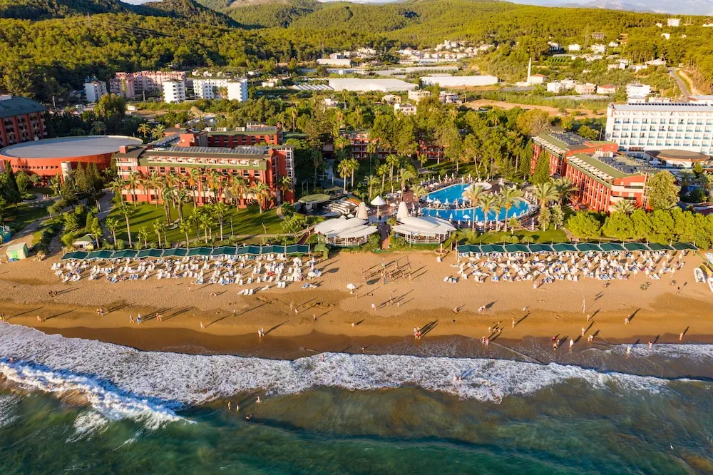 HOTEL: AQI Pegasos Club