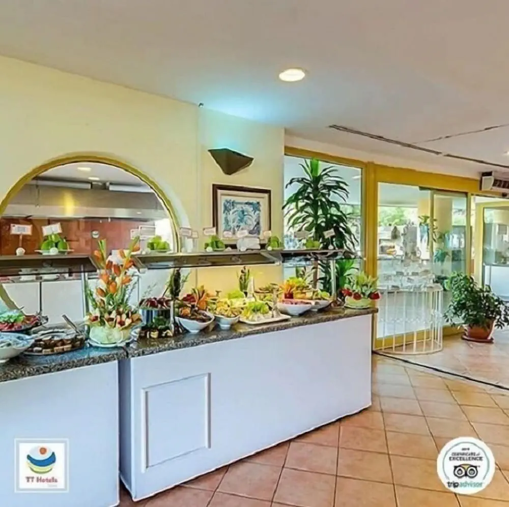 HOTEL: AQI Pegasos Club