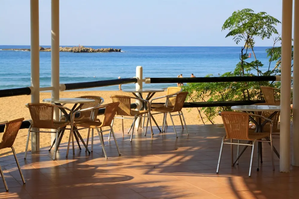 HOTEL: AQI Pegasos Club