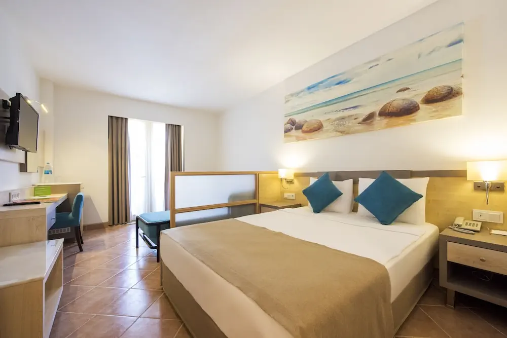 HOTEL: AQI Pegasos Club