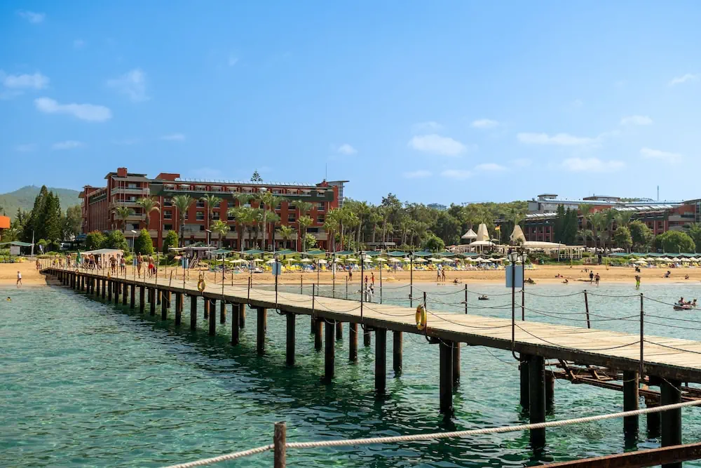 HOTEL: AQI Pegasos Club