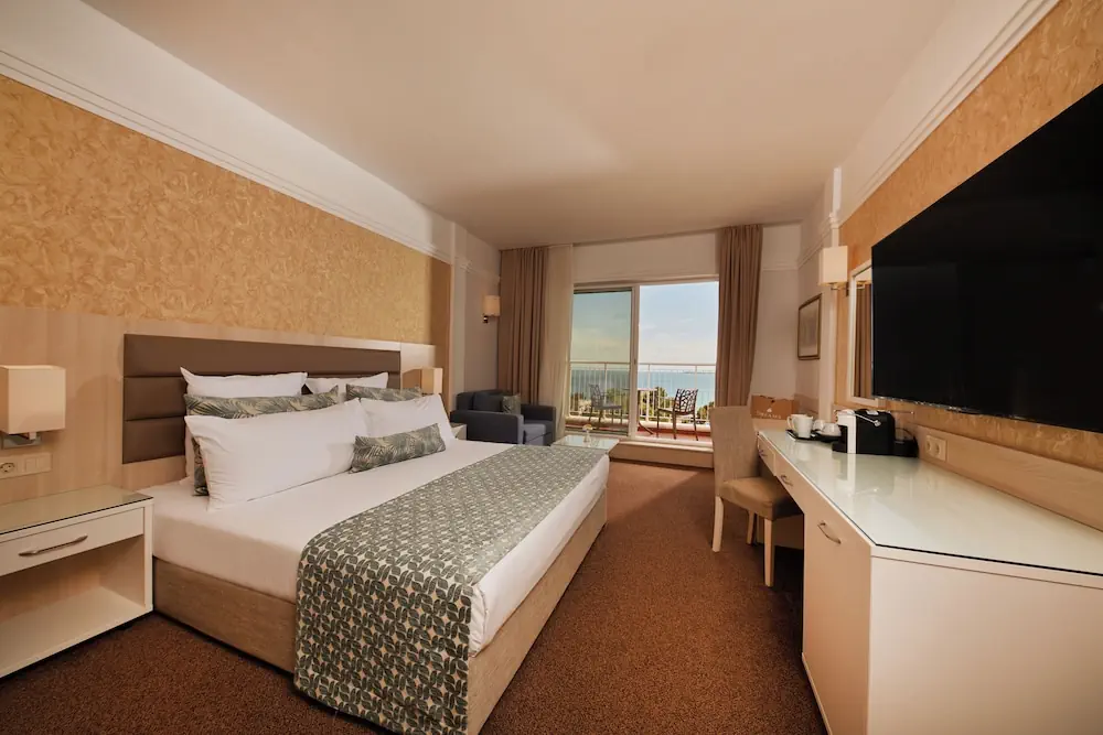 HOTEL: Dreams Sunny Beach Resort and Spa Premium All Inclusive