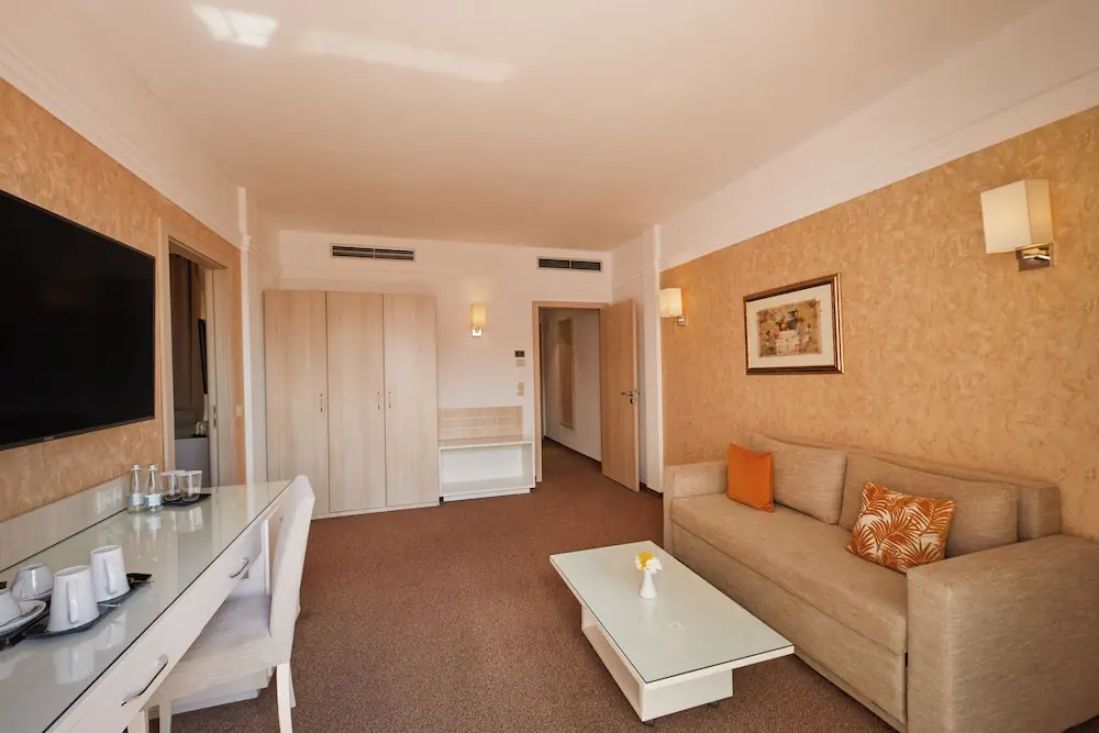 HOTEL: Dreams Sunny Beach Resort and Spa Premium All Inclusive
