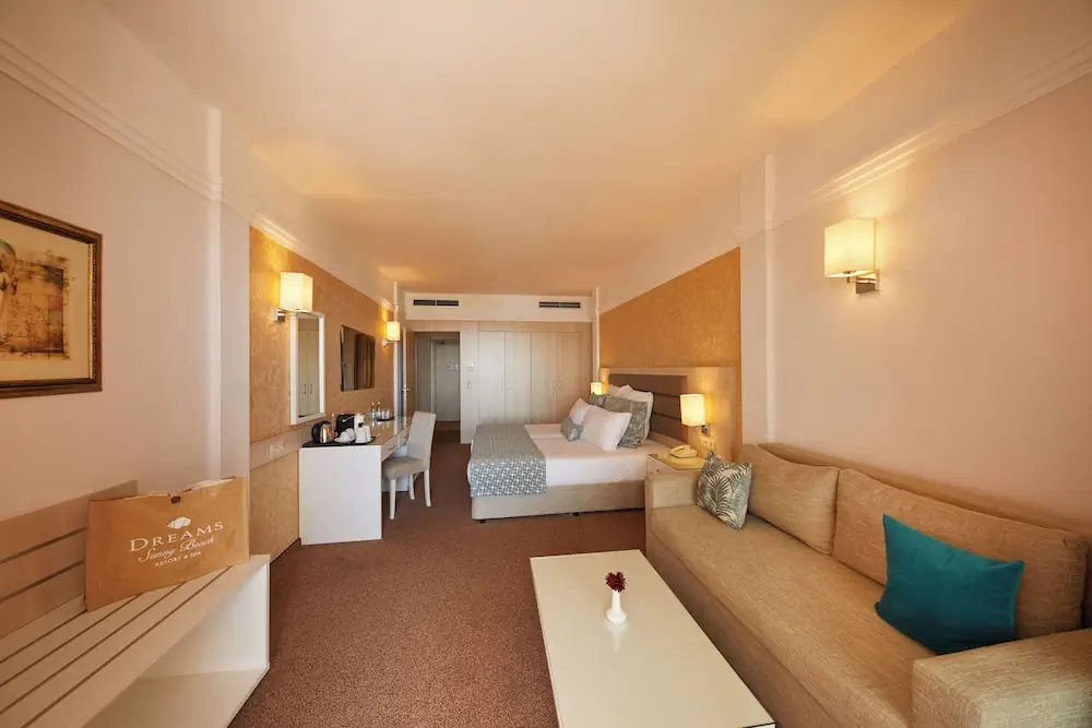 HOTEL: Dreams Sunny Beach Resort and Spa Premium All Inclusive
