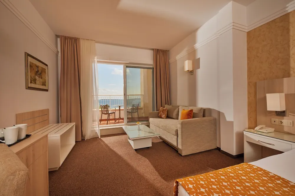 HOTEL: Dreams Sunny Beach Resort and Spa Premium All Inclusive