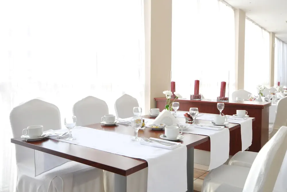 HOTEL: Apollo Spa Resort
