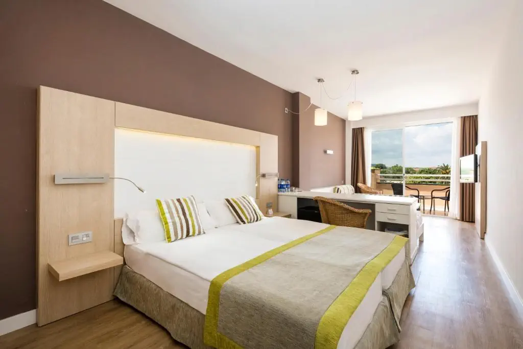 HOTEL: Hotel Mariant Park