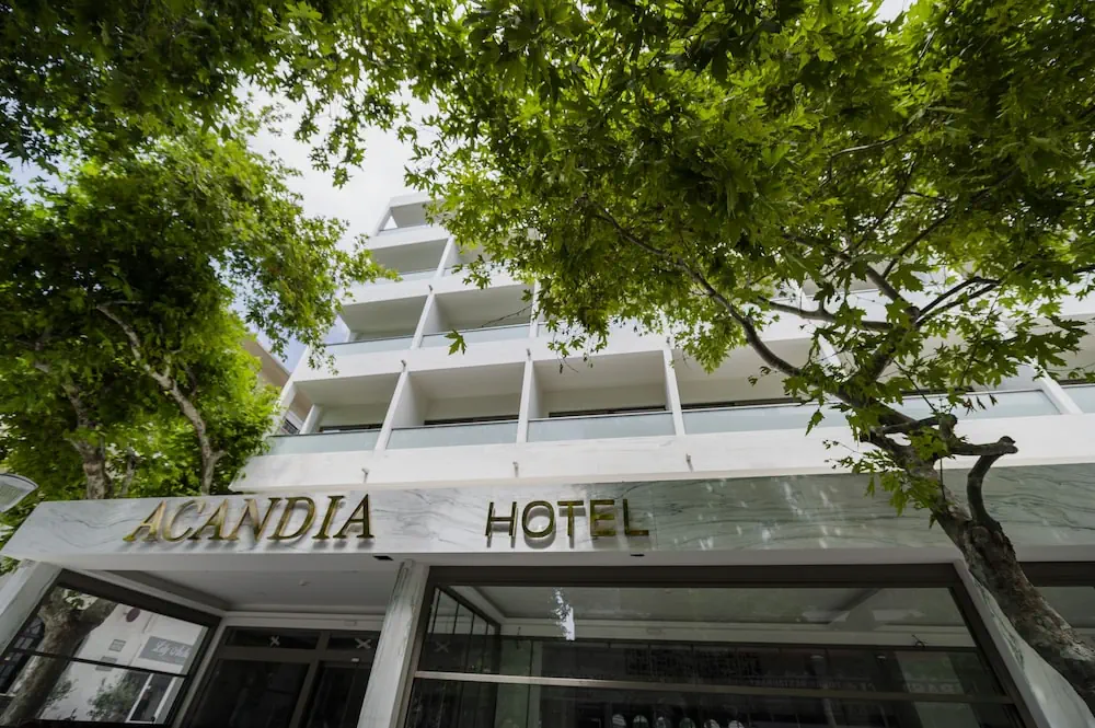 HOTEL: Hotel Acandia
