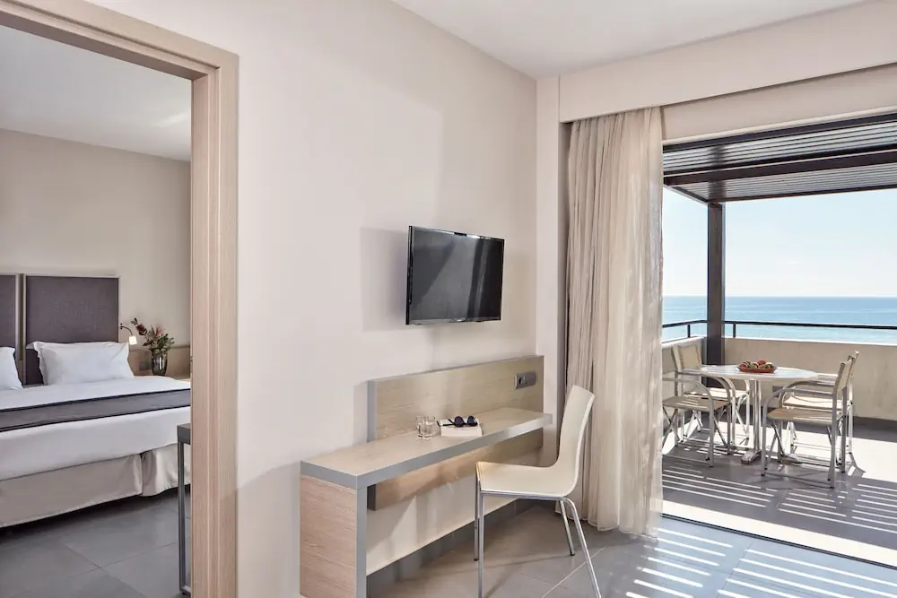 HOTEL: Atlantica Mikri Poli Crete