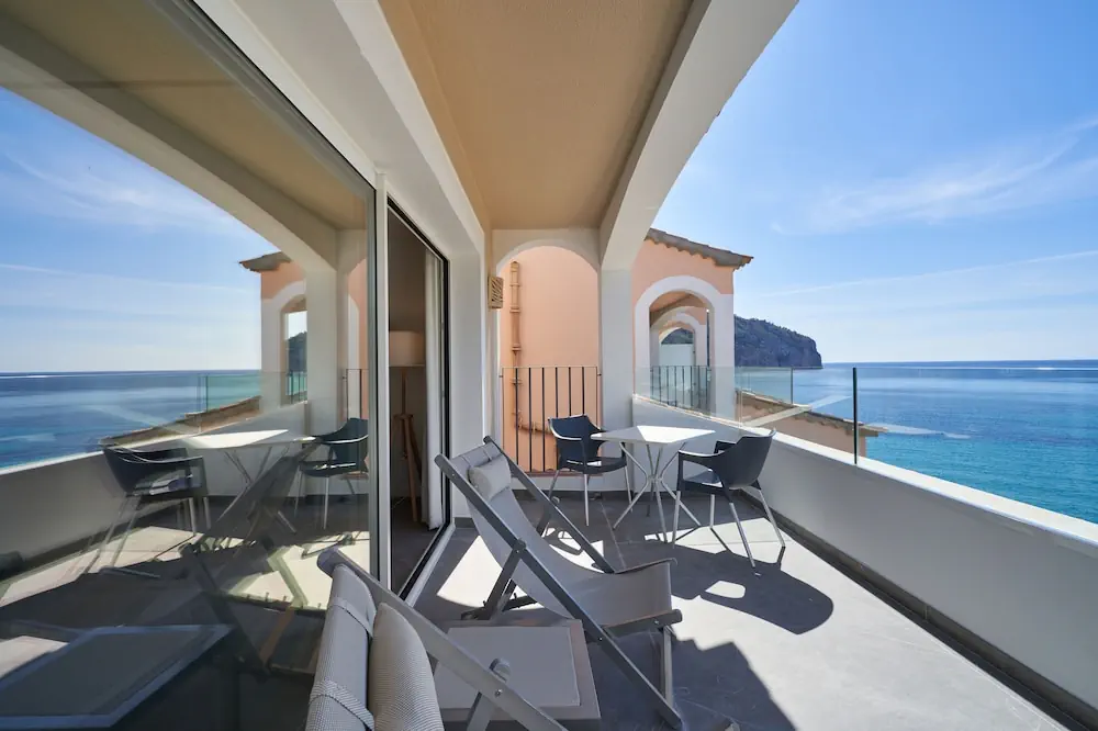 HOTEL: Bahía Suites Camp De Mar