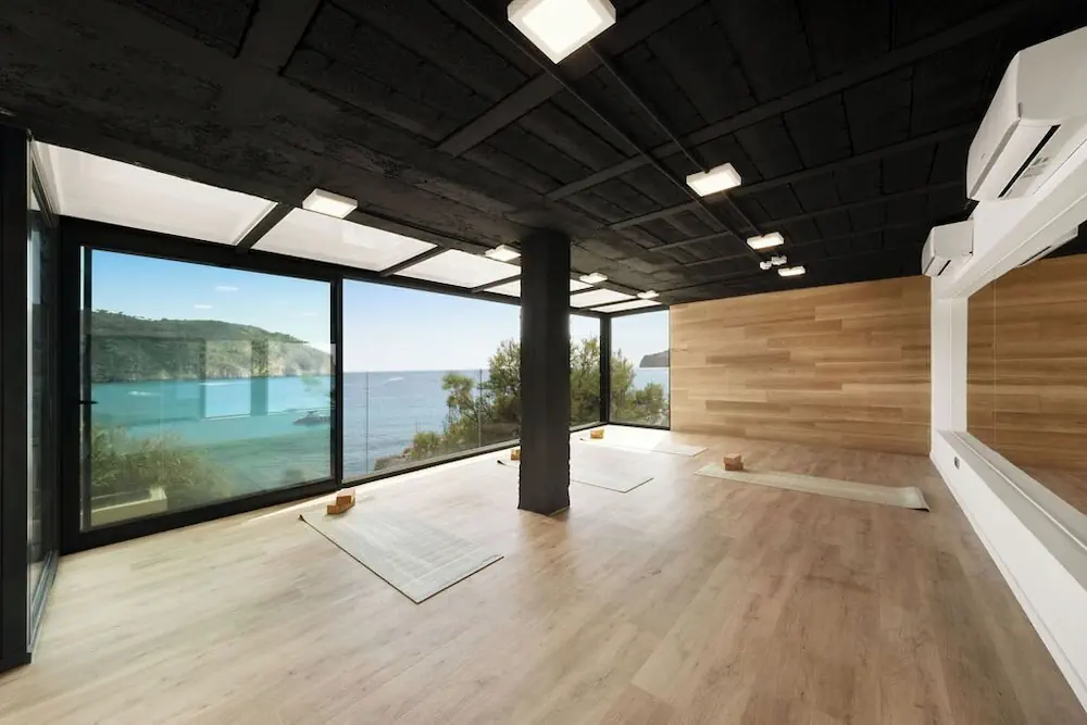 HOTEL: Bahía Suites Camp De Mar