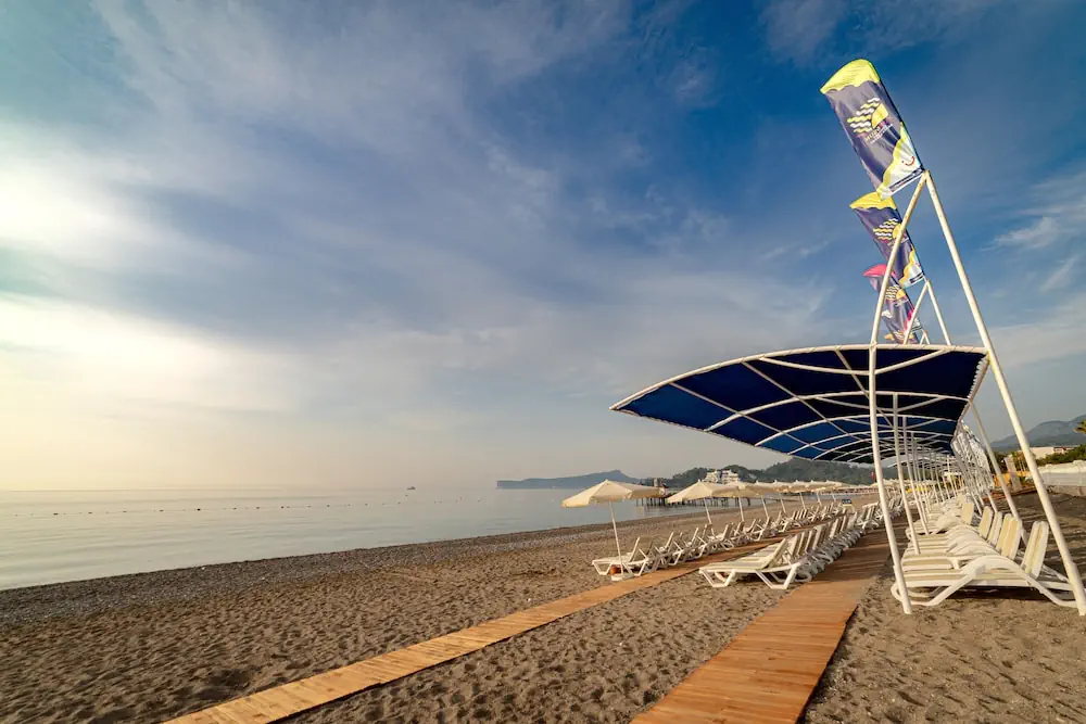 HOTEL: Amara Comfort Resort