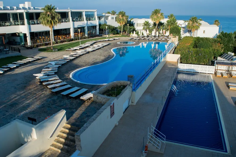Theo Sunset Bay Holiday Village photo 0