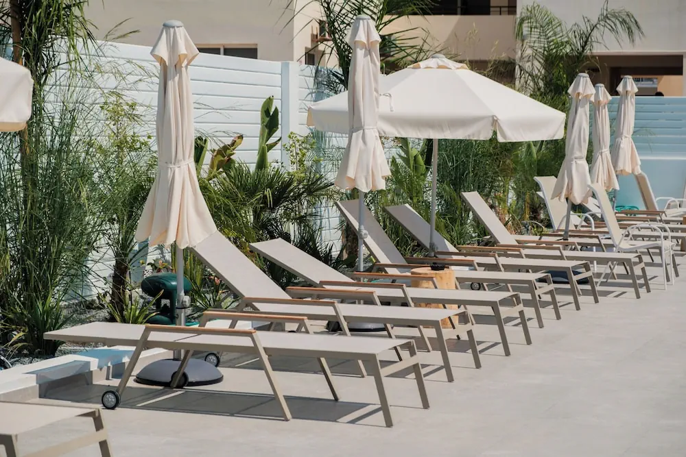 HOTEL: Abacus Suites