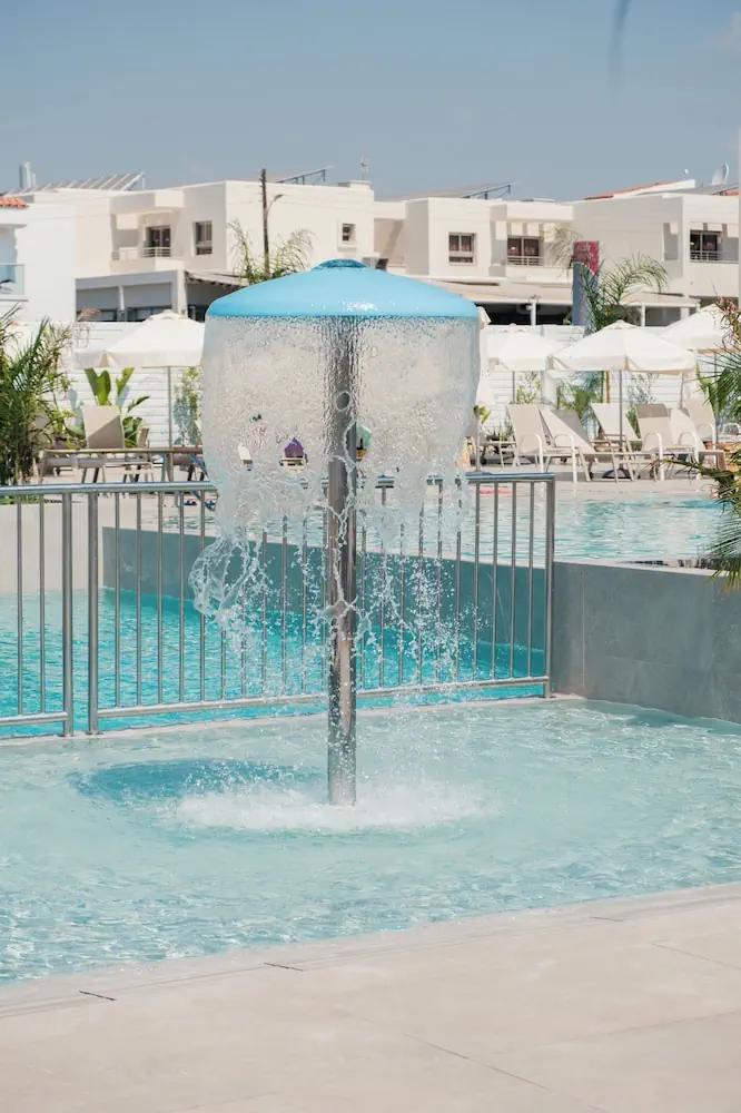 HOTEL: Abacus Suites