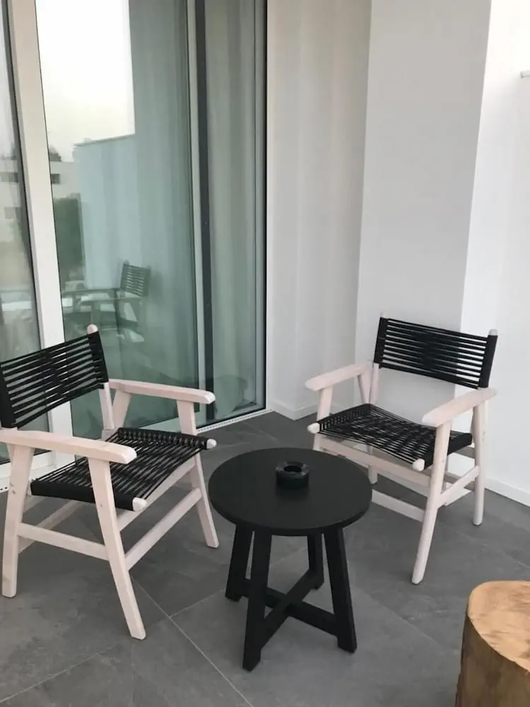 HOTEL: Abacus Suites