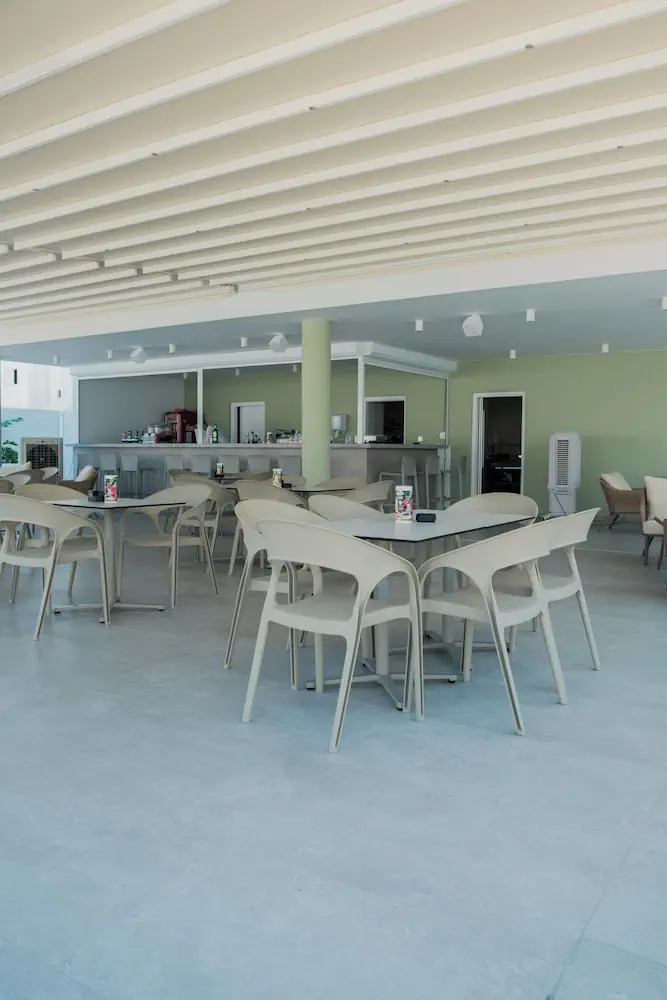 HOTEL: Abacus Suites