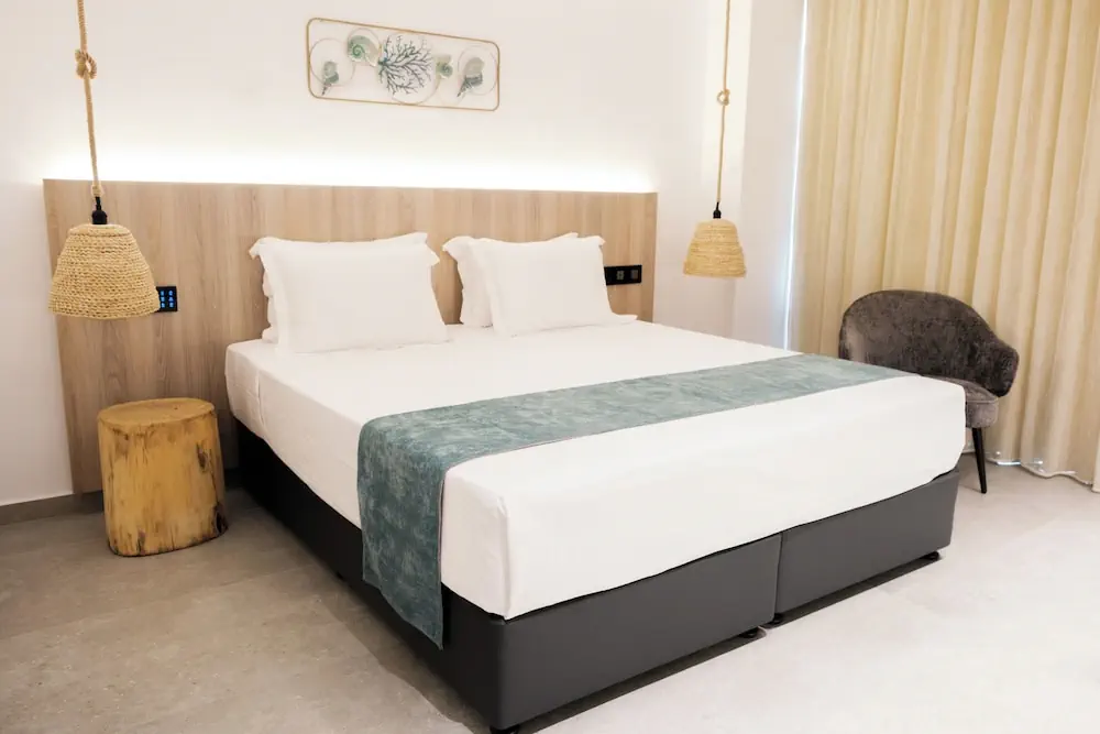 HOTEL: Abacus Suites