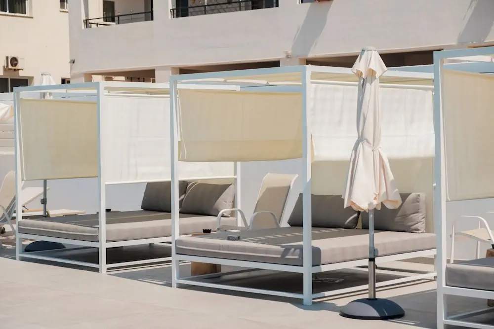 HOTEL: Abacus Suites