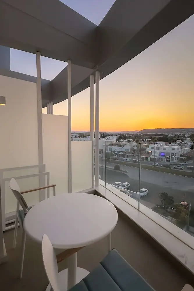 HOTEL: Radisson Beach Resort Larnaca