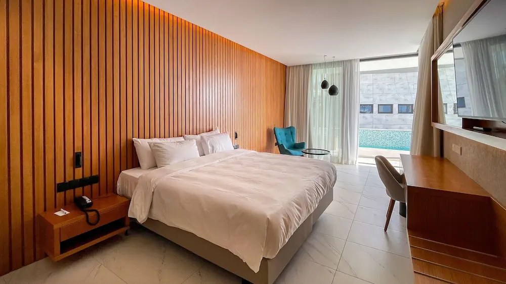 HOTEL: Radisson Beach Resort Larnaca