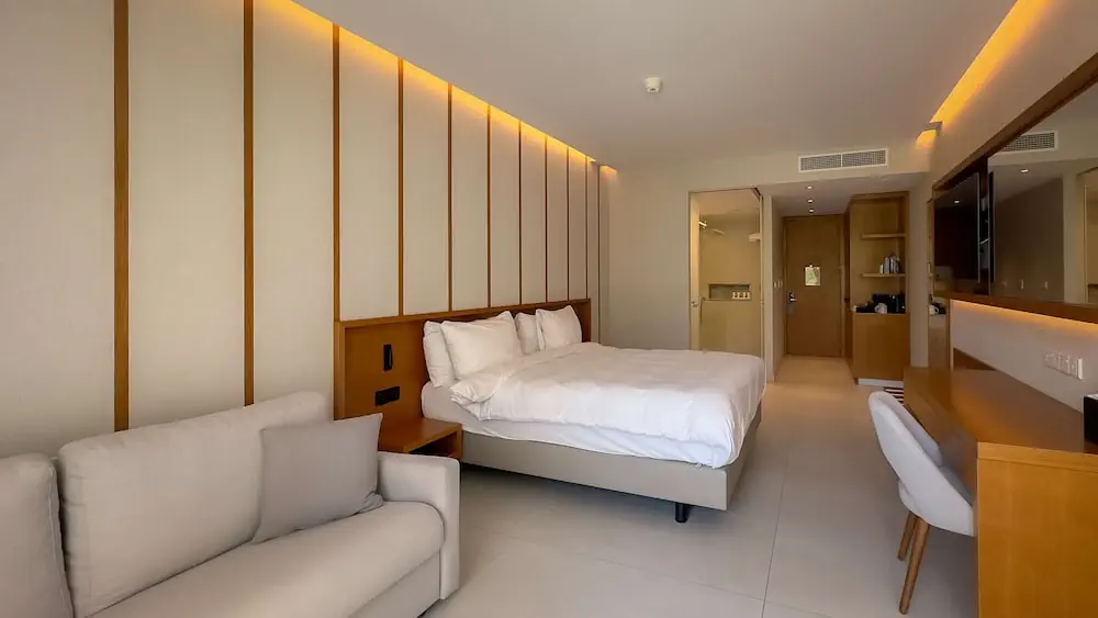 HOTEL: Radisson Beach Resort Larnaca